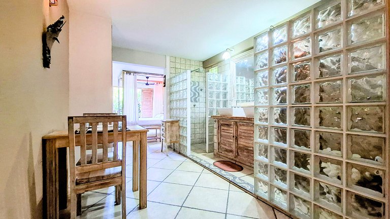 Mirante da Gávea: Forest, Pool, and View for 4