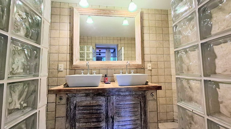 Mirante da Gávea: Floresta, Piscina e Vista para 2