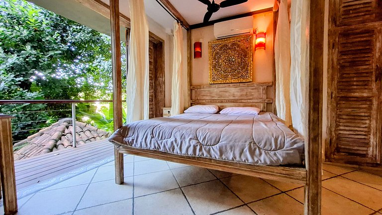 Mirante da Gávea: Forest, Pool, and View for 4