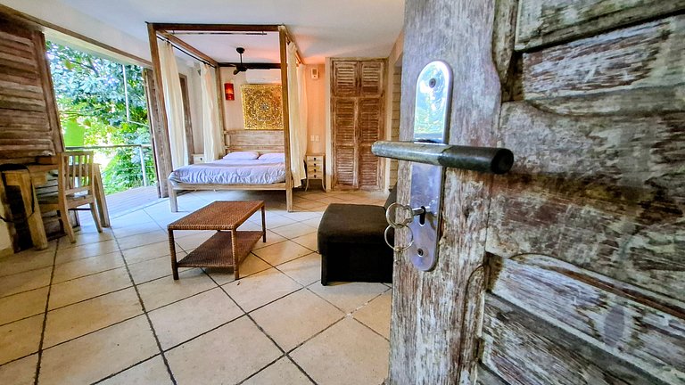 Mirante da Gávea: Forest, Pool, and View for 4