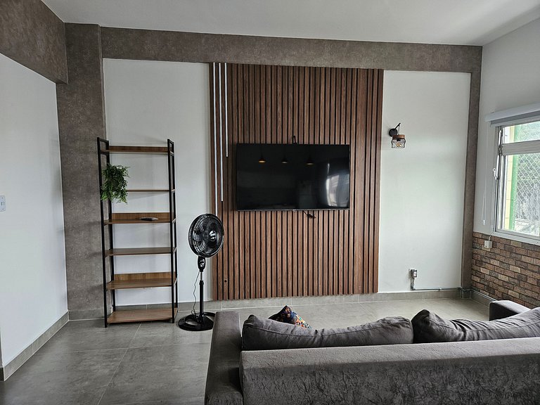 São Vicente: Confort y Practicidad, 4 Huéspedes.