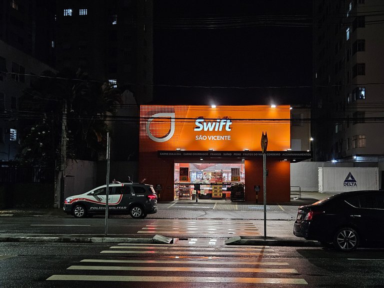 São Vicente: Conforto e Praticidade, 4 Hóspedes.