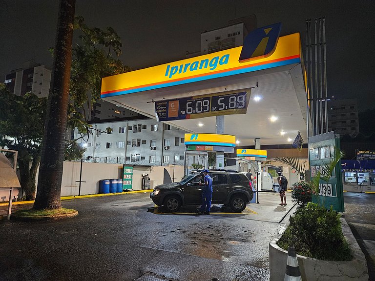 São Vicente: Comfort and Convenience, 4 Guests.