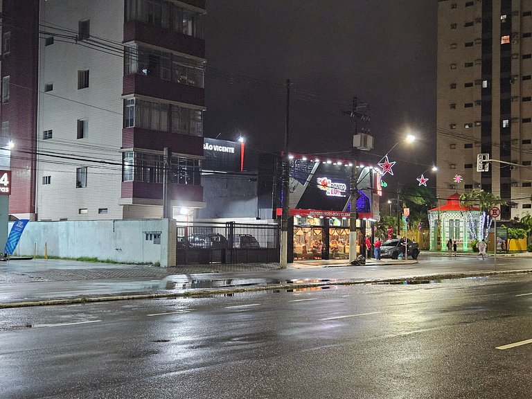 São Vicente: Confort y Practicidad, 4 Huéspedes.