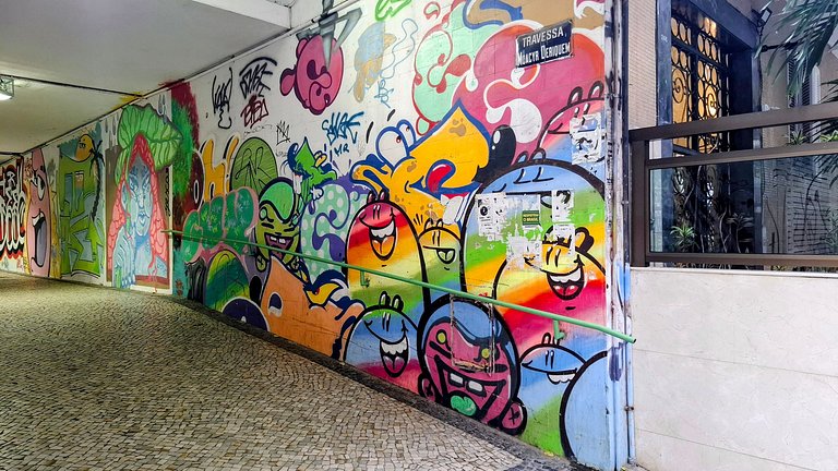 Copacabana: Family, beach and comfort for 6 Guests