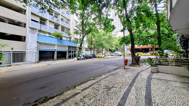 Copacabana: Familia, Espacio y Playa | 6 personas