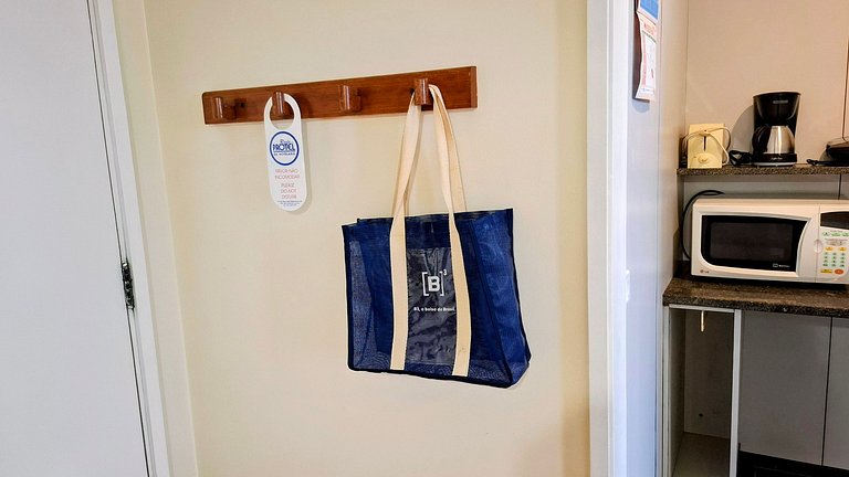 Leblon: Beach, Pool and Garage | 4 Guests