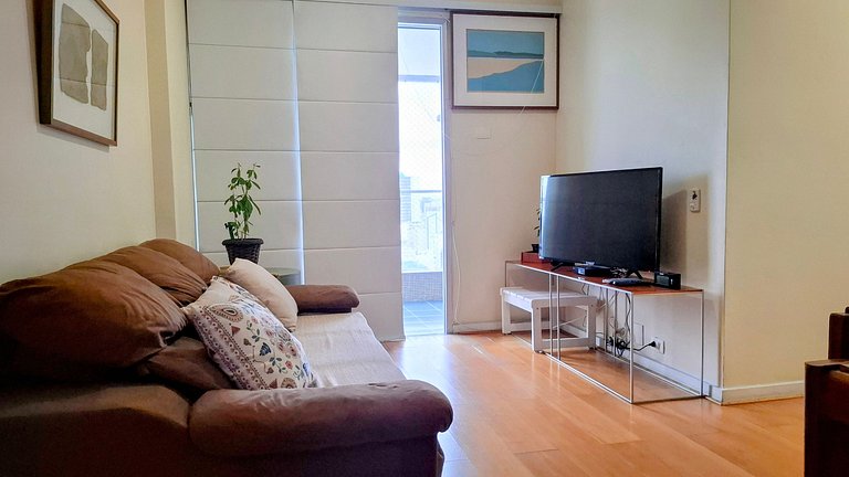 Leblon: Luxury for 4, Pool & Parking