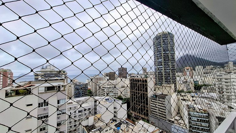 Leblon: Luxury for 4, Pool & Parking