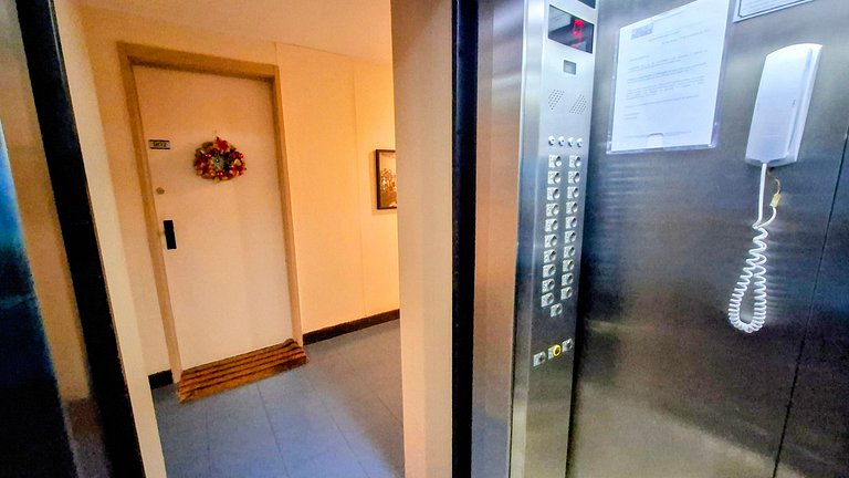 Leblon: Beach, Pool & Parking