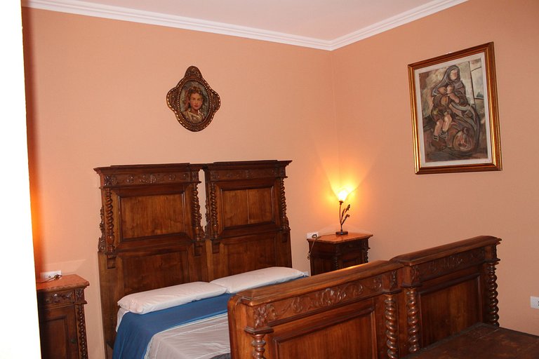 Sardenha: História, Natureza e Conforto para 3