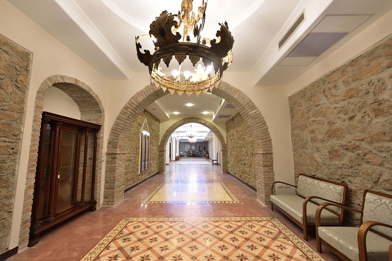 Sardinia: History, Nature, and Comfort for 3