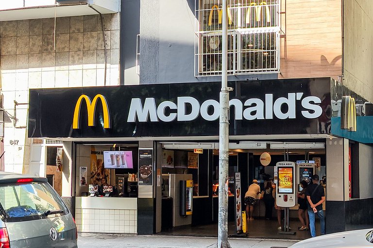 Cobertura em Copacabana: 1 Quadra da Praia e Pet Friendly