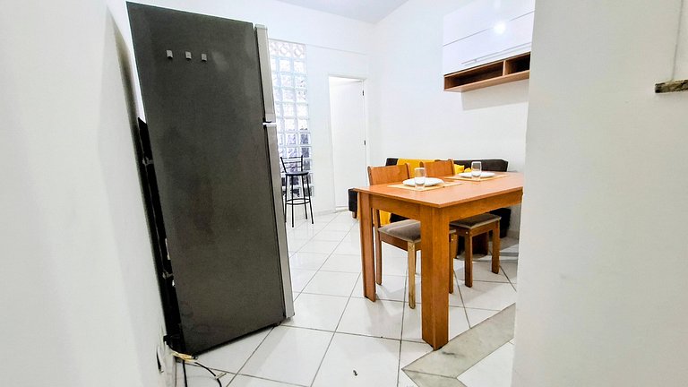 Copacabana: Confort, Una Cuadra de la Playa para 4