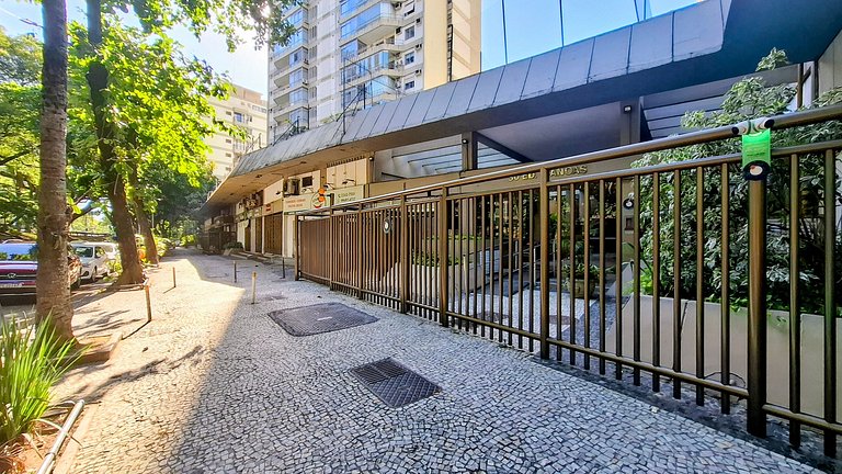 São Conrado: Balcony, Beach and Pool, 4 Guests