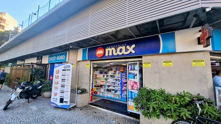 São Conrado: Balcony, Beach and Pool, 4 Guests
