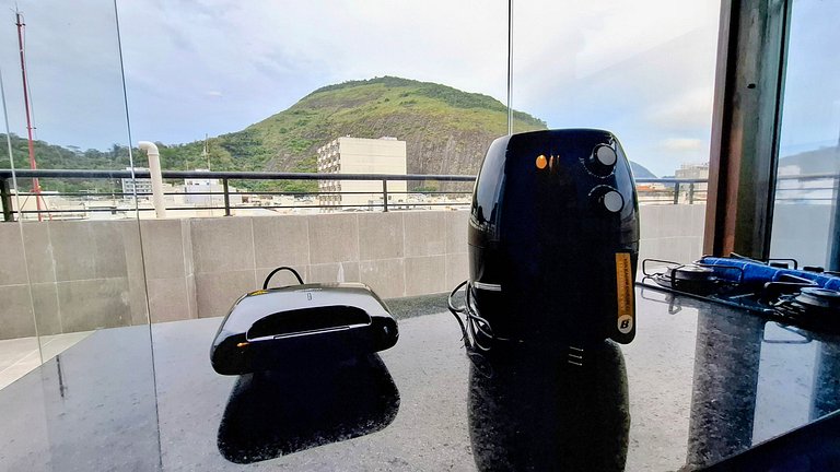 Copacabana: Penthouse with Ocean View, 2 Guests