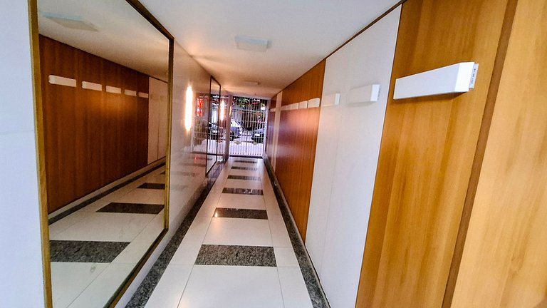 Copacabana: Penthouse with Ocean View, 2 Guests