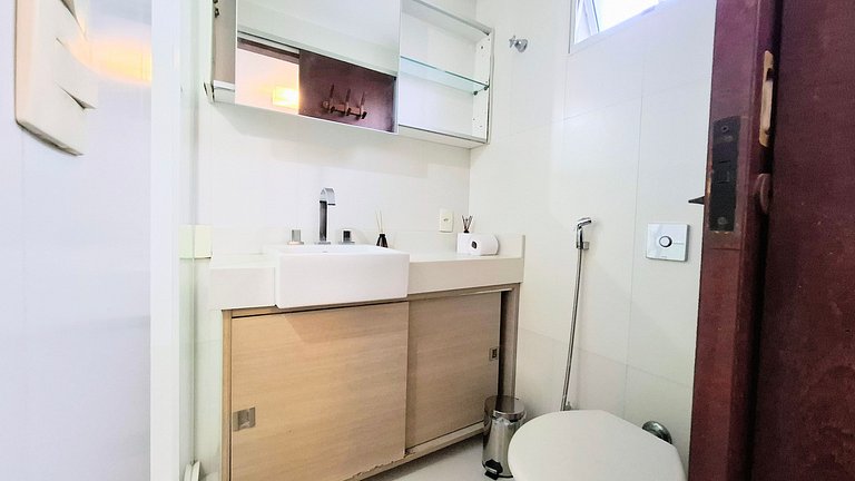 Copacabana: Penthouse with Ocean View, 4 Guests