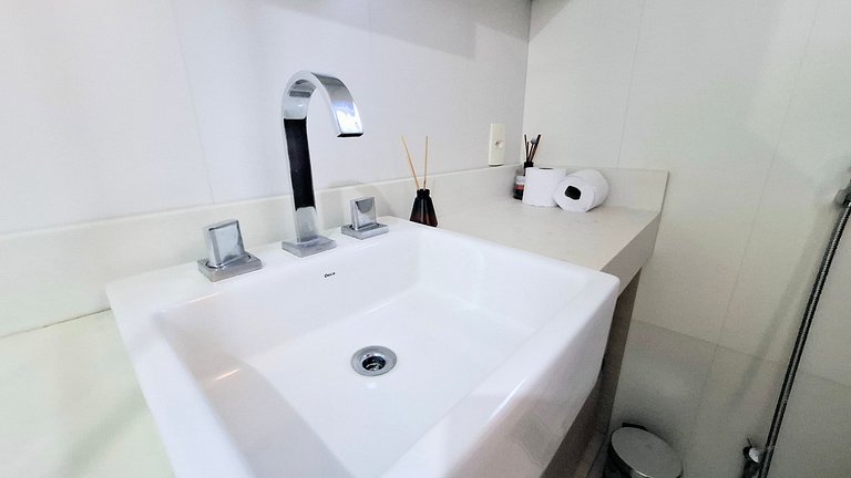 Copacabana: Penthouse with Ocean View, 2 Guests