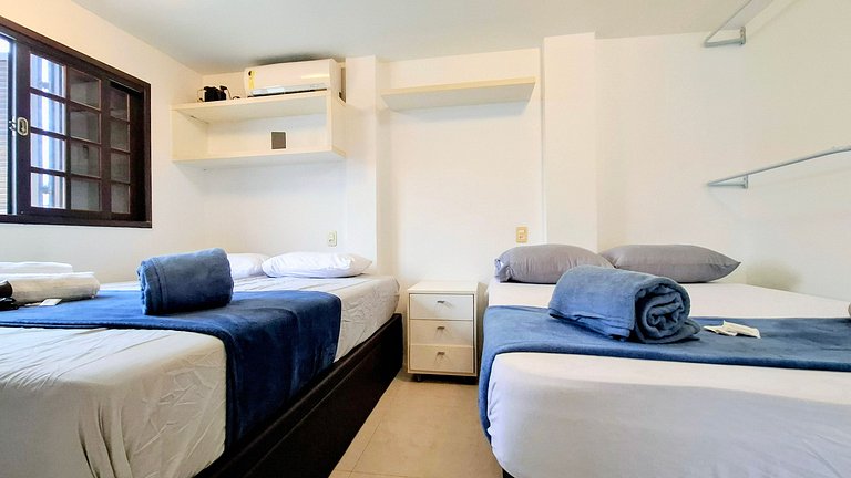 Copacabana: Penthouse with Ocean View, 2 Guests