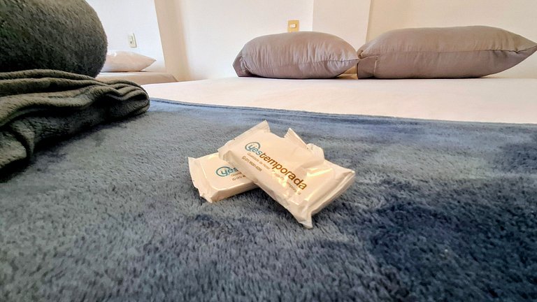 Copacabana: Penthouse with Ocean View, 2 Guests