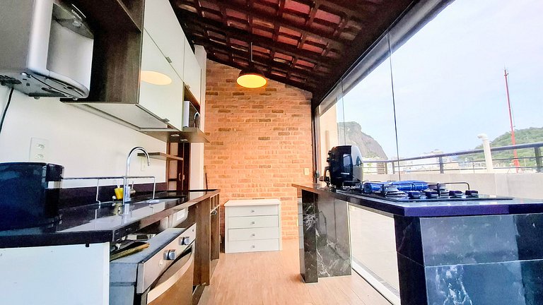 Copacabana: Penthouse with Ocean View, 2 Guests