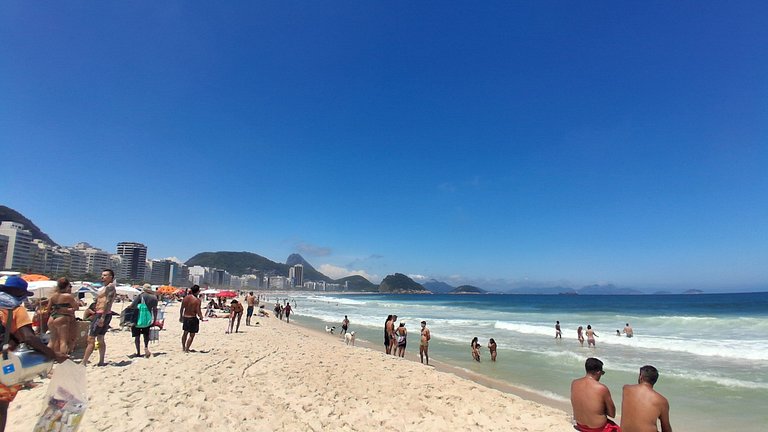 Copacabana: Penthouse with Ocean View, 2 Guests