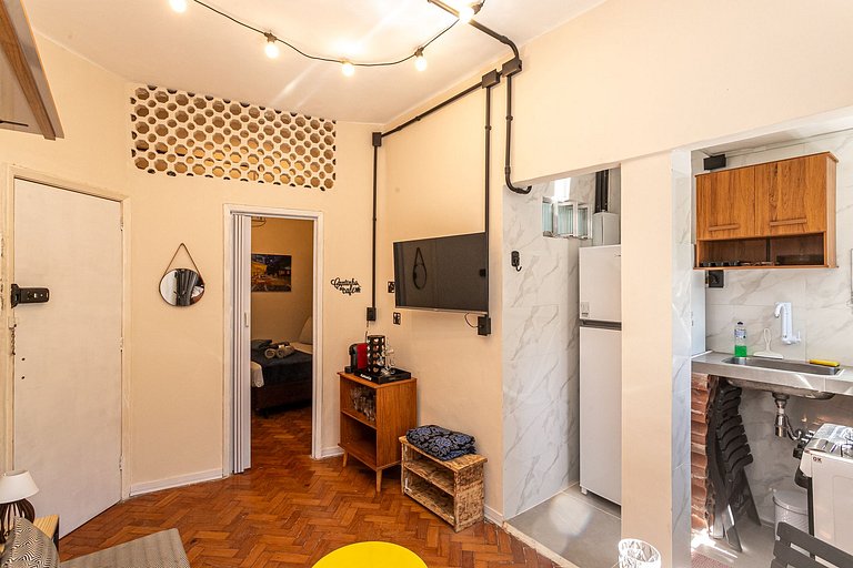 Rent apt Gloria Rio subway air conditioning