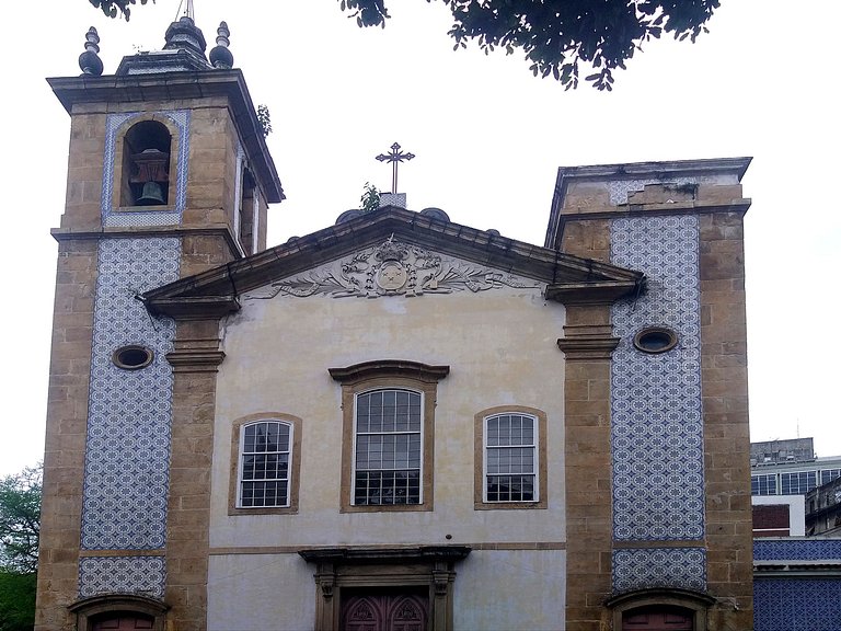 Glória Lux: Subway and Comfort, 3 guests