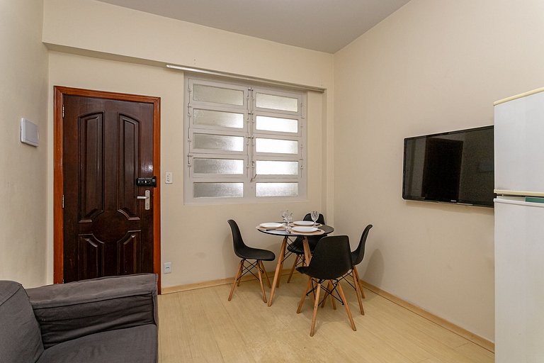 Copacabana: Forest view and comfort for 4