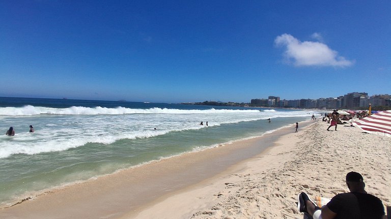 Copacabana: Praia e Conforto | 4 hóspedes