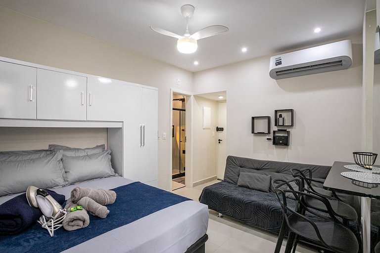 Copacabana: Luxury, Beach, and Comfort | 4 Guests