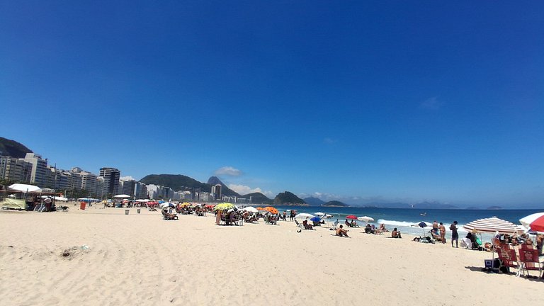 Copacabana: lujo, playa y comodidad | 4 personas