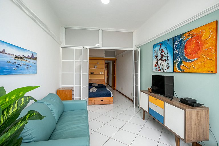 Copacabana: Beach View and Pet Friendly | 5 Guests