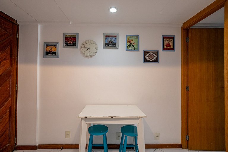 Apartamento em Copacabana, Vistamar e Metrô