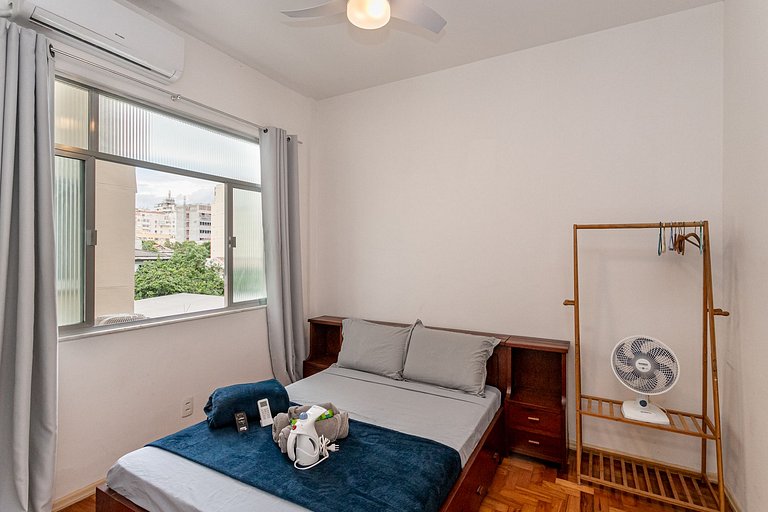 Rent apt Gloria Rio subway air conditioning