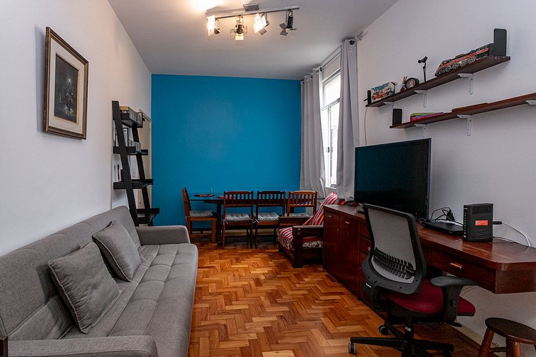 Glória: Comfort and Subway Access | 4 Guests