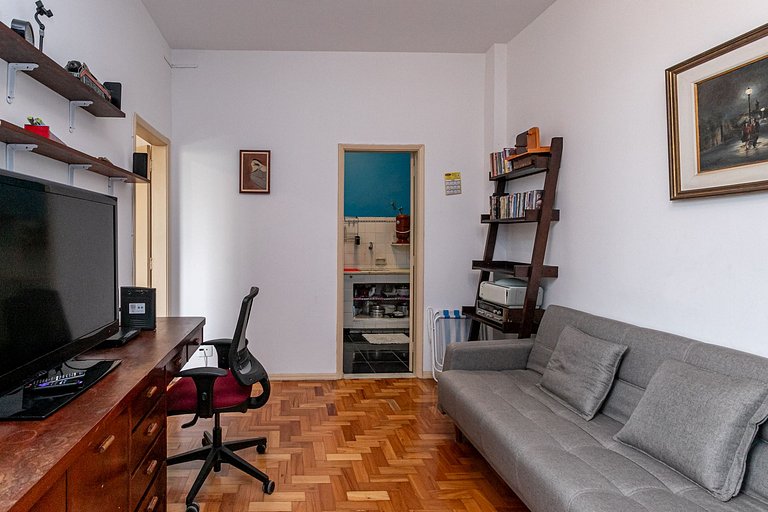 Rent apt Gloria Rio subway air conditioning