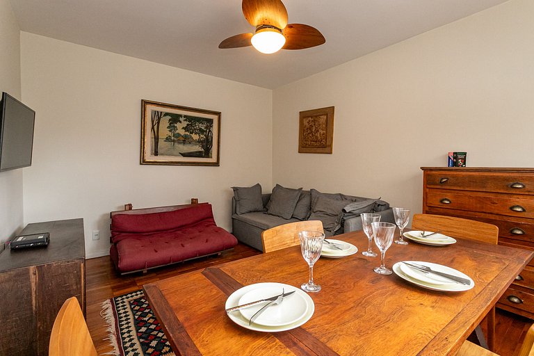 Copacabana: Família, praia e conforto | 6 pessoas