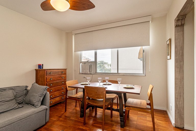 Copacabana: Family, beach and comfort for 6 Guests