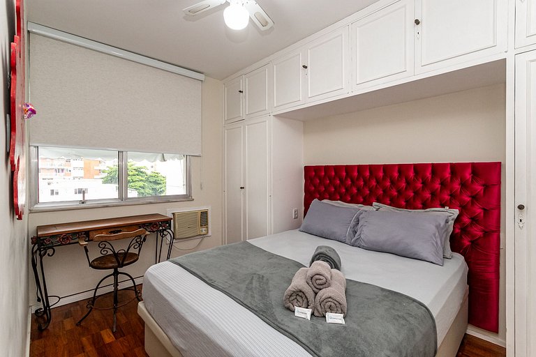 Copacabana: Família, praia e conforto | 6 pessoas