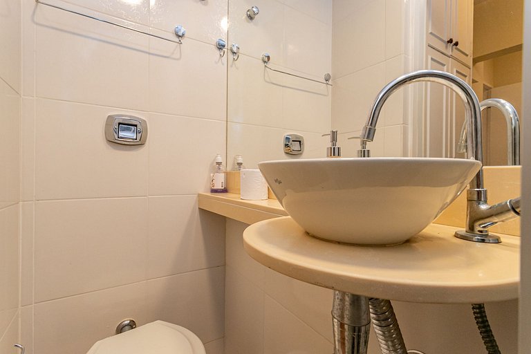 Copacabana: Family, beach and comfort for 6 Guests