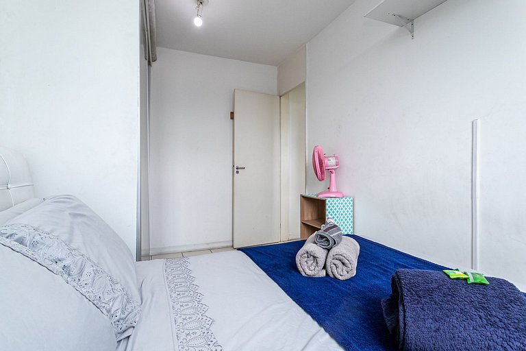 Barra: Piscina, Garagem e Conforto para 4