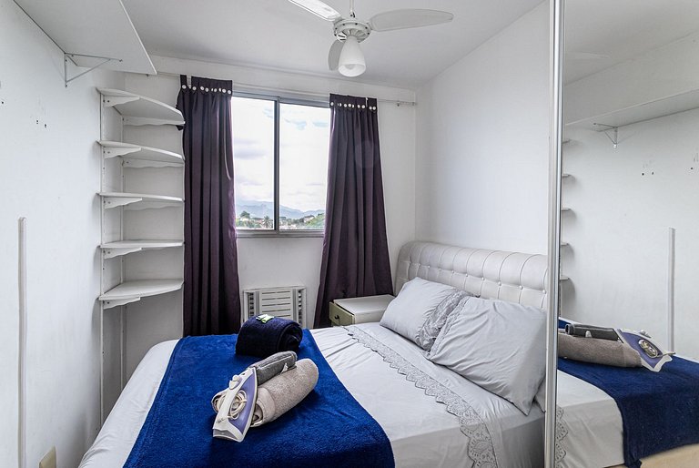 Barra: Piscina, Garagem e Conforto para 4