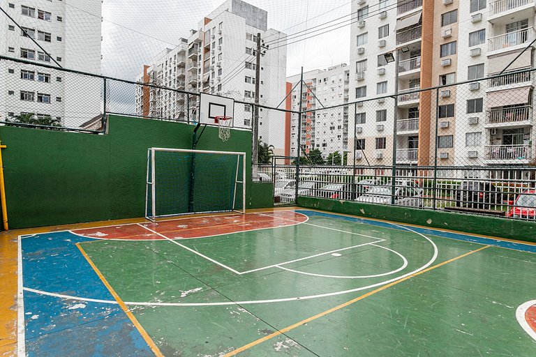 Barra: Piscina, Aparcamiento y Ocio para 4