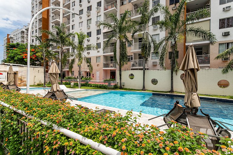 Barra: Pool, Garage and Comfort for 4