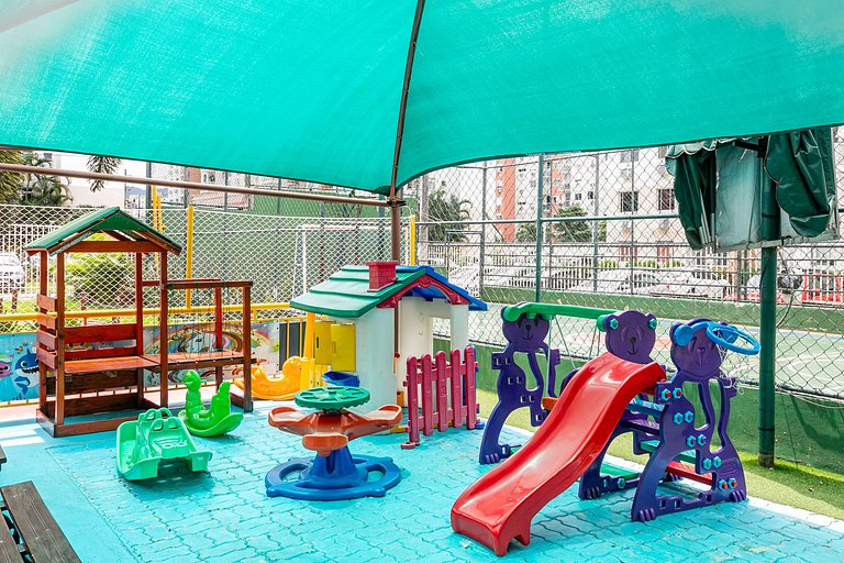 Barra: Piscina, Aparcamiento y Ocio para 4