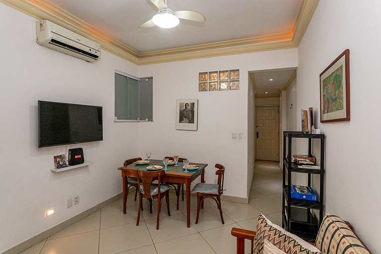 Plaza Copacabana - 4 Guests, Comfort and Beach