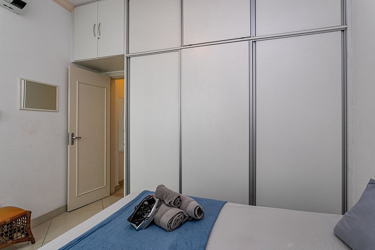 Plaza Copacabana - 4 Hóspedes, Conforto e Praia